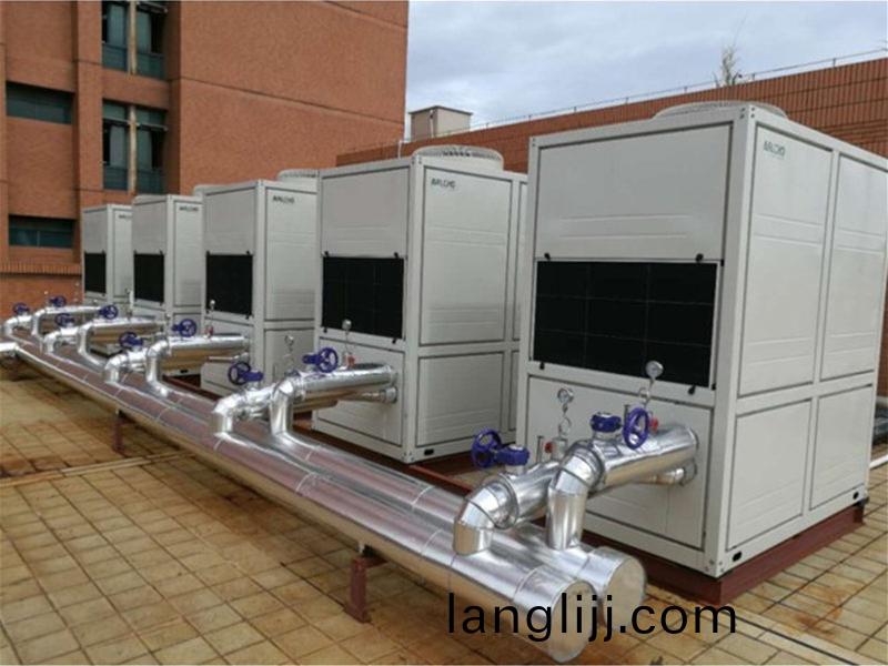 華南理(li)工（gōng）(gong)大學城(cheng)校區信息技術(shu)學院(yuan)咊(he)醫(yi)學(xue)院(yuan)