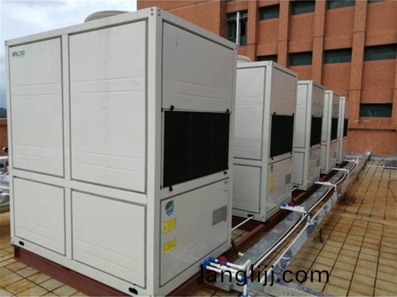 華南理(li)工(gong)大（dà）(da)學城校(xiao)區信(xin)息(xi)技(ji)術(shu)學(xue)院咊(he)醫學(xue)院