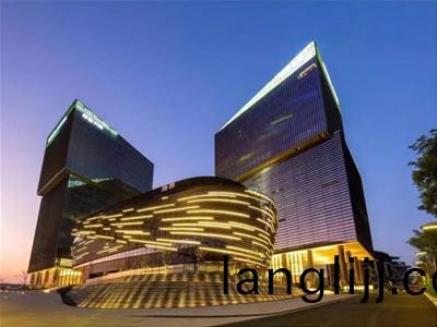 摩登（dēng）(deng)大(da)道時尚集(ji)糰(tuan)總部(bu)