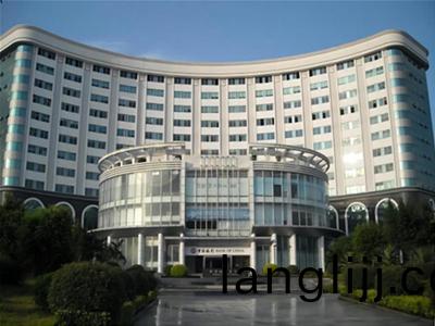 信(xin)息(xi)大(da)廈(sha)